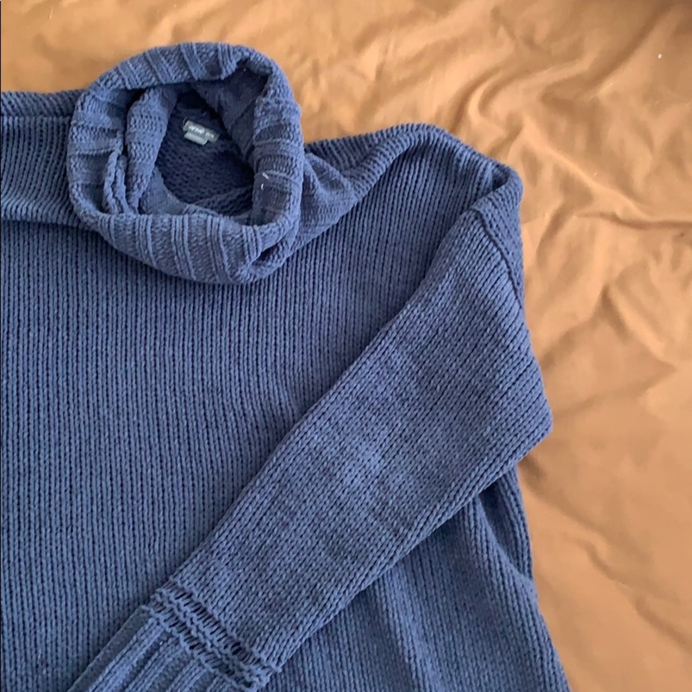 AERIE turtle neck chambray sweater